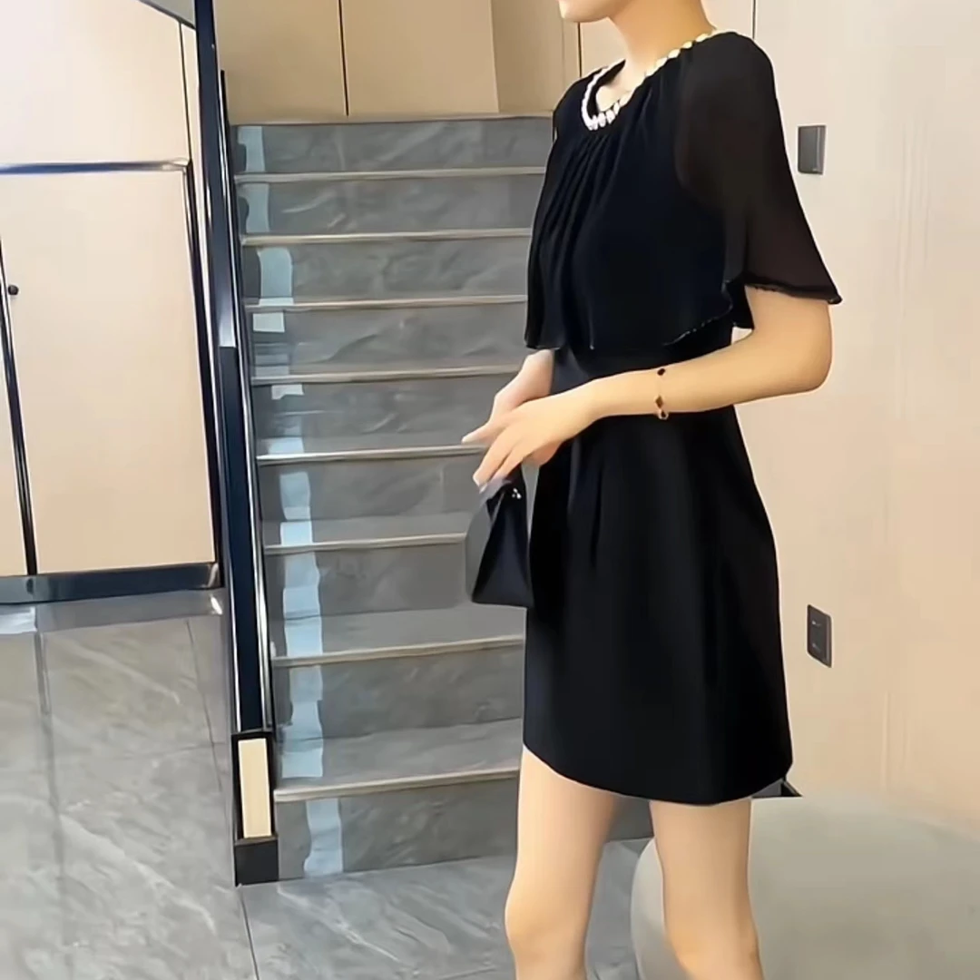 高级感法式超仙连衣裙2024夏季新款时尚洋气披肩钉珠假两件连衣裙