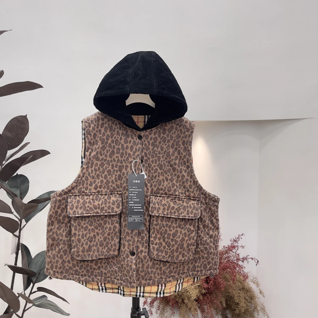 1079欧货冬款绗棉豹纹连帽加厚棉马甲女