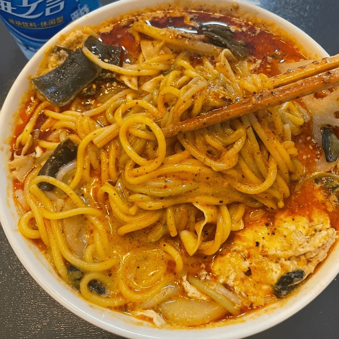 尼麻辣烫老式 东北麻辣烫正宗老式麻辣烫黏糊麻辣拌网红速食笋1g