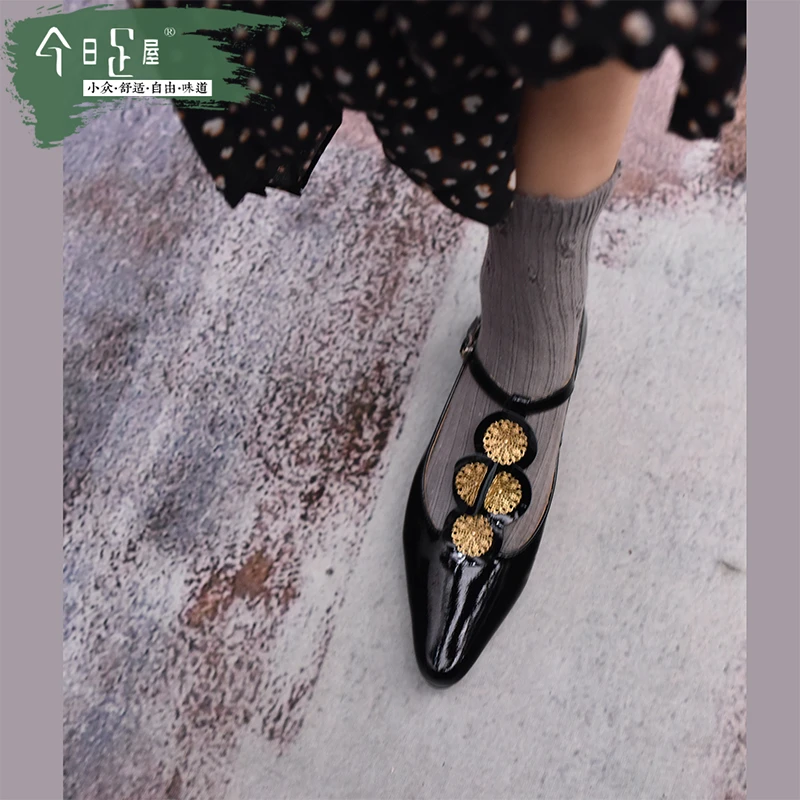 法式复古金花T字扣时尚玛丽珍鞋小众设计尖头平底浅口鞋女241015