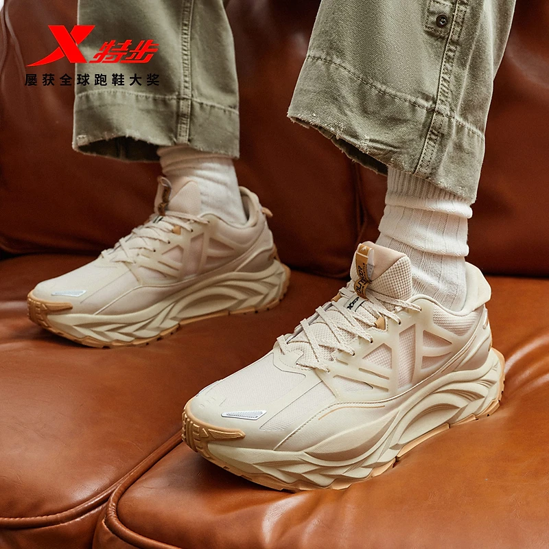 特步男鞋千脊跑步鞋体考新款复古潮流休闲鞋老爹鞋缓震回弹跑步鞋