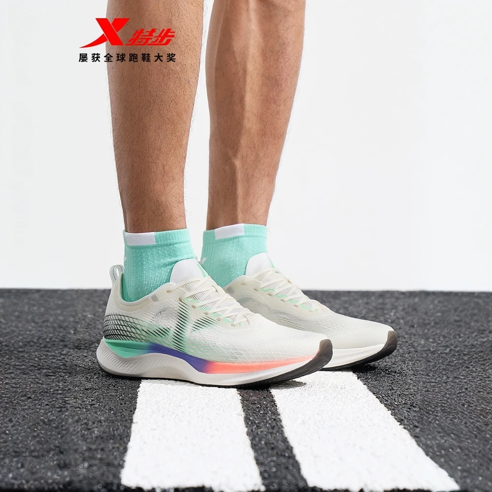 致轻8.0丨特步男女24新款跑步鞋舒适软底减震网面轻便跑鞋运动鞋