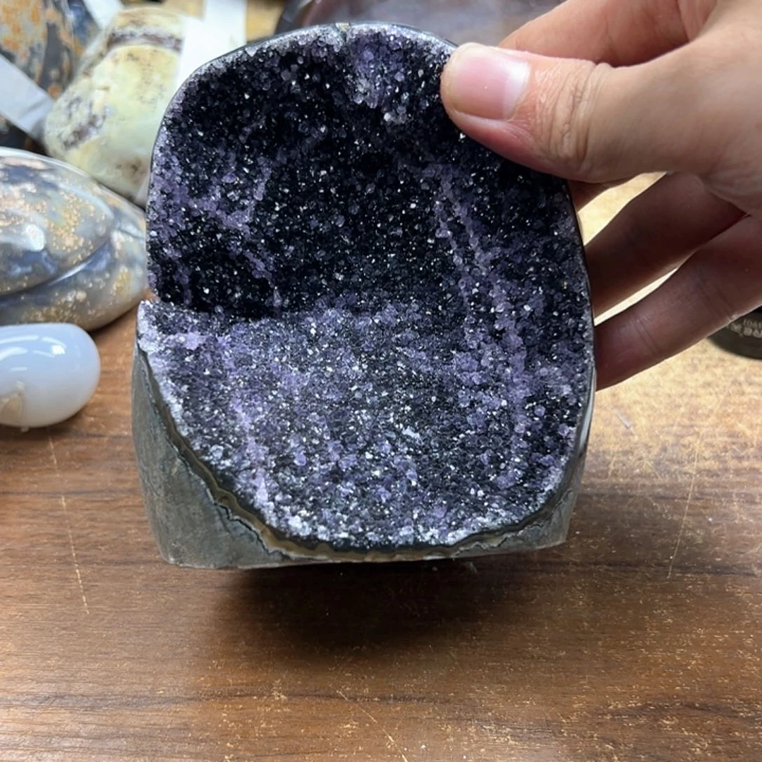 玛瑙/玉髓珠宝奇石未镶嵌摆件