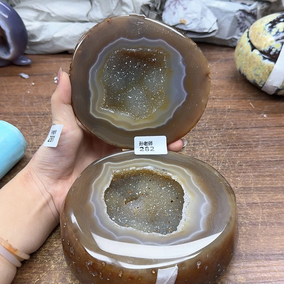 玛瑙/玉髓珠宝奇石未镶嵌摆件