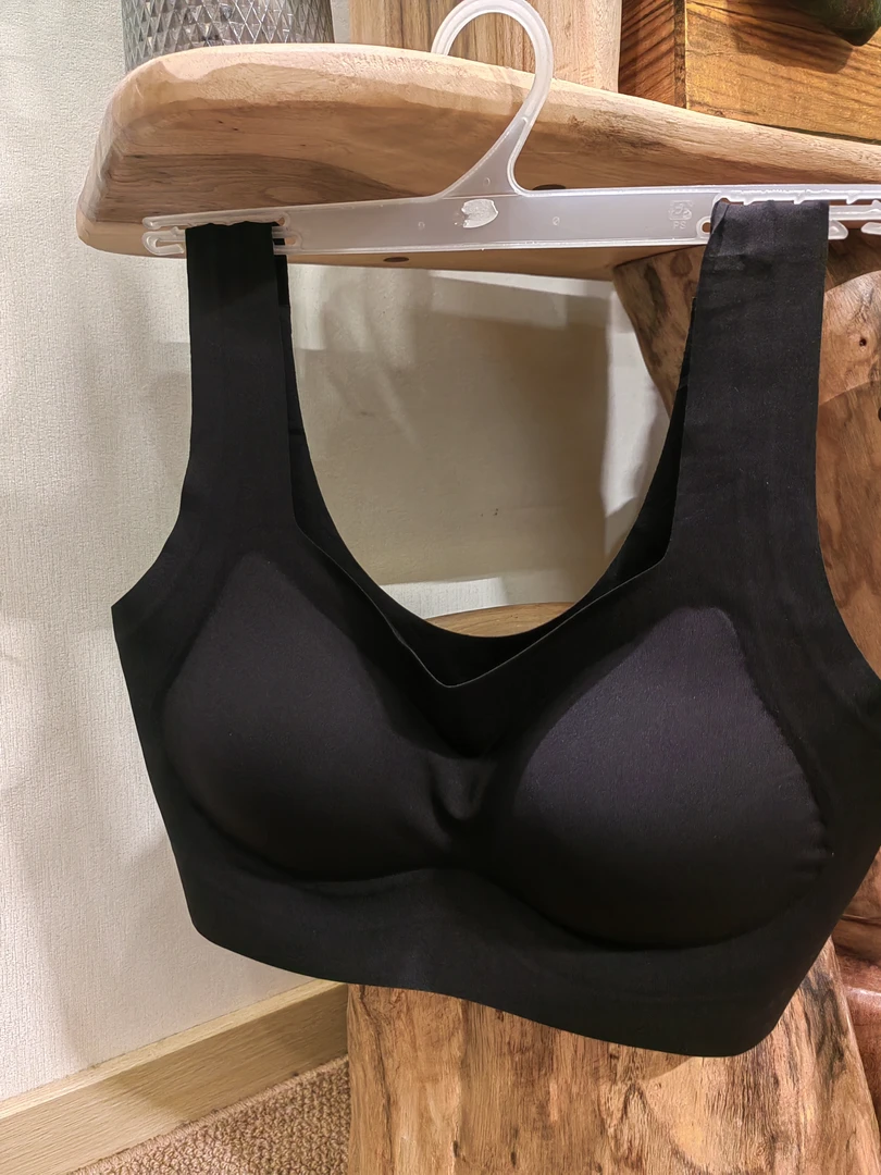 小慧麻衣推荐福利款美背背心～均码～两件起拍