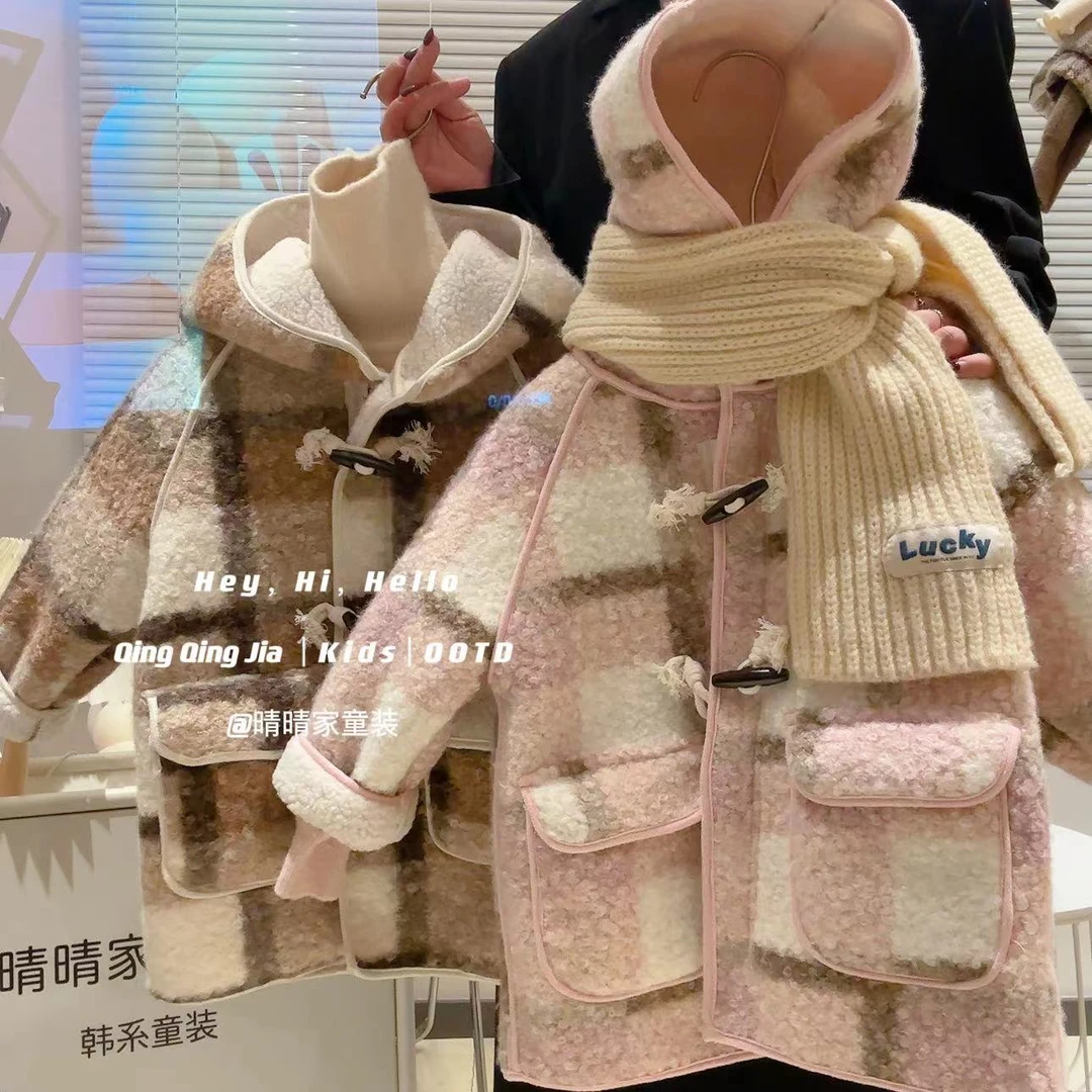 儿童大衣秋冬外套女童洋气格子一体加绒连帽保暖呢子上衣23520稚