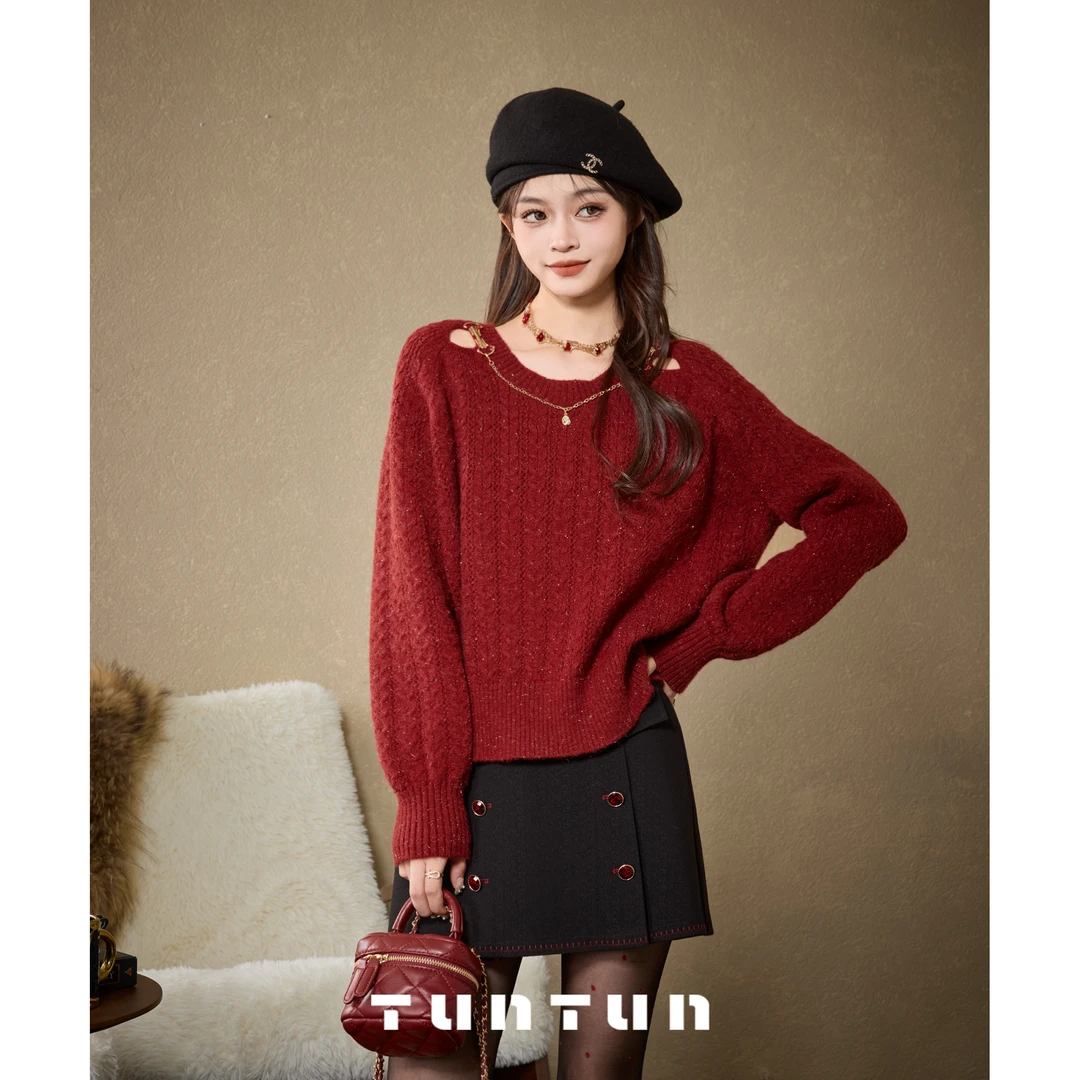 吞吞TUNT【许你耀眼 红色】精致闪亮 心机镂空链条毛衣