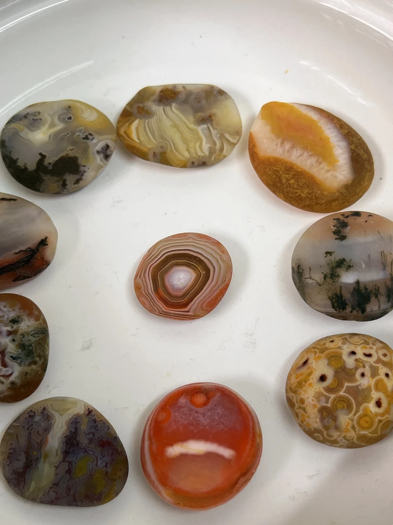 南京六合，仪征青山，月塘雨花石矿区源头供货