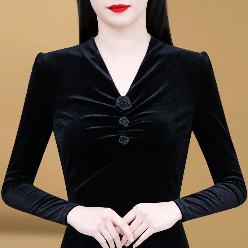 早秋黑色德绒修身显瘦新款秋冬洋气V领加绒保暖内搭纯色打底衫女