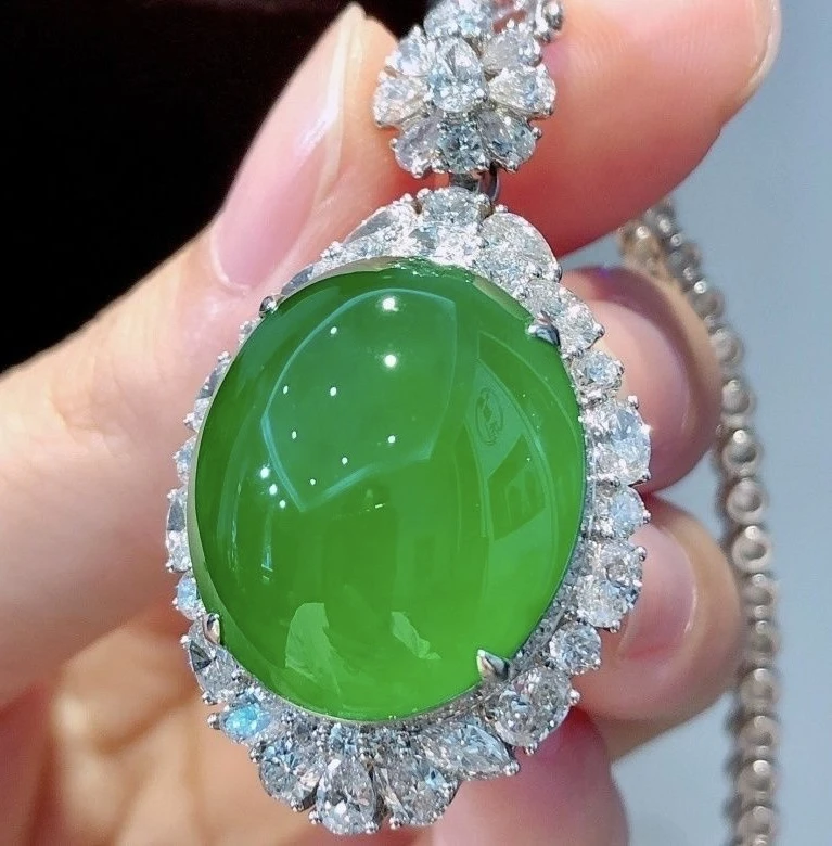 正品保真绿玉吊坠蛋面玉挂件女款项链真玉石吊坠玉髓玛瑙毛衣链女