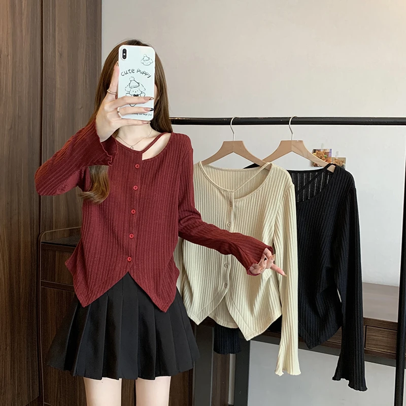 秋装新款胖mm大码女时尚设计感小心机不规则别致针织上衣A0887