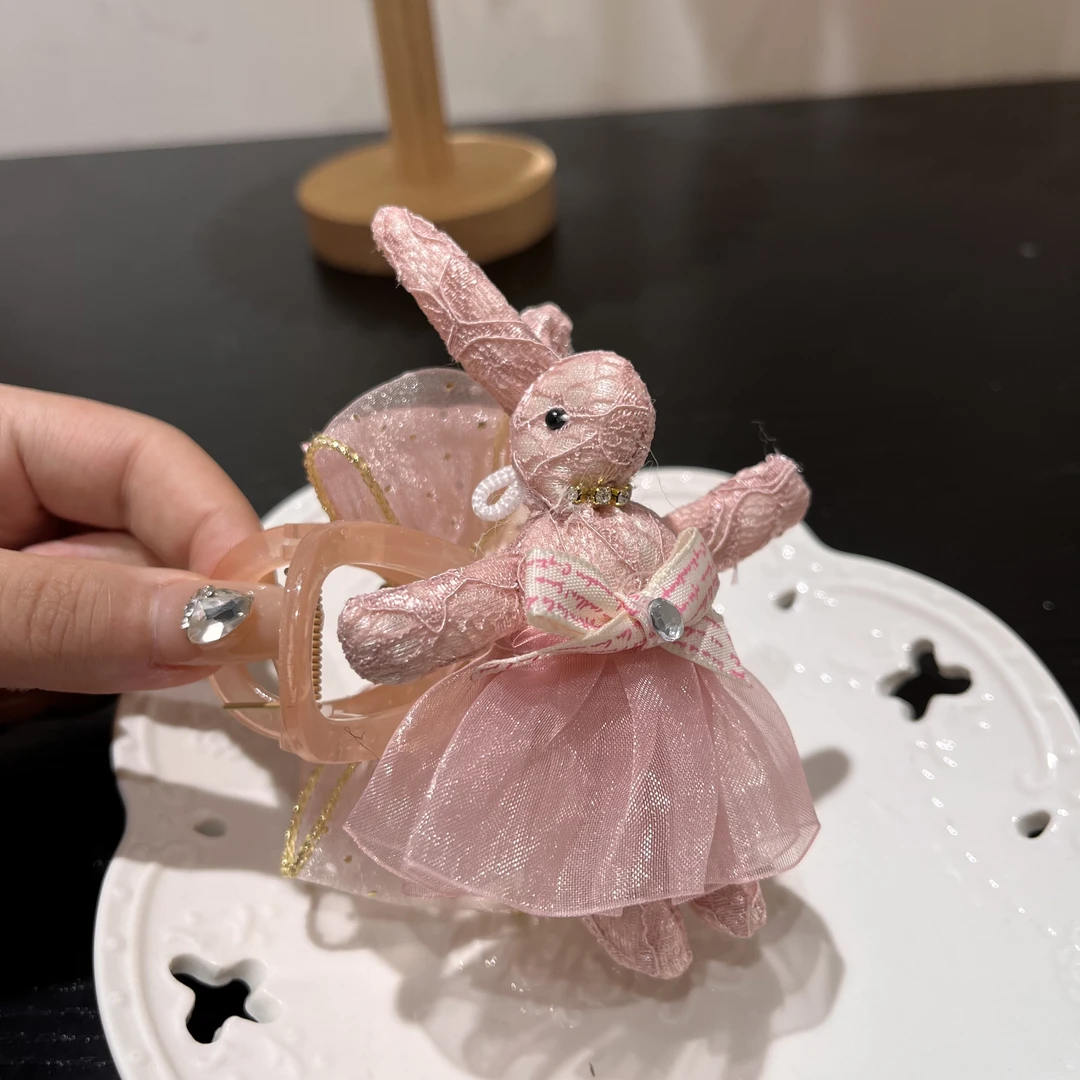 雏奇精选  韩版粉色兔子抓夹Z1