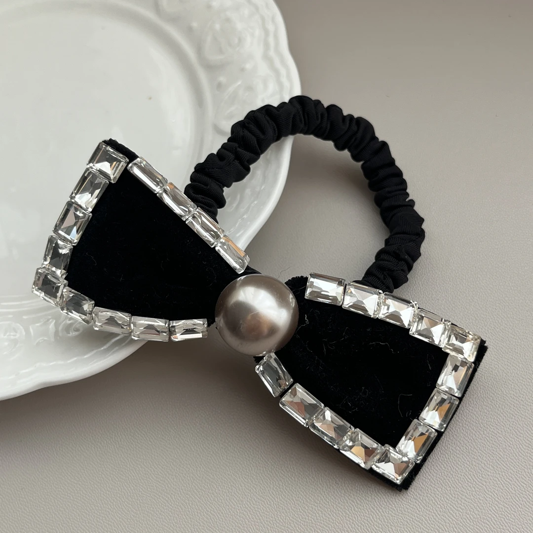 雏奇精选  简约水钻丝绒发圈H19