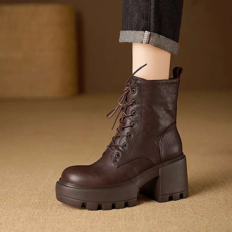 8cm小个子厚底短靴女秋冬英伦风复古马丁靴粗跟高跟靴子系带真皮