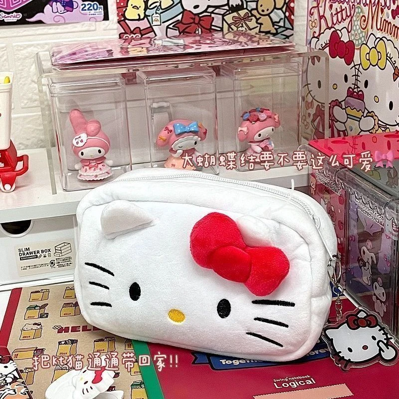 Z181 毛绒笔袋女生桌面大容量文具收纳笔袋kitty猫笔