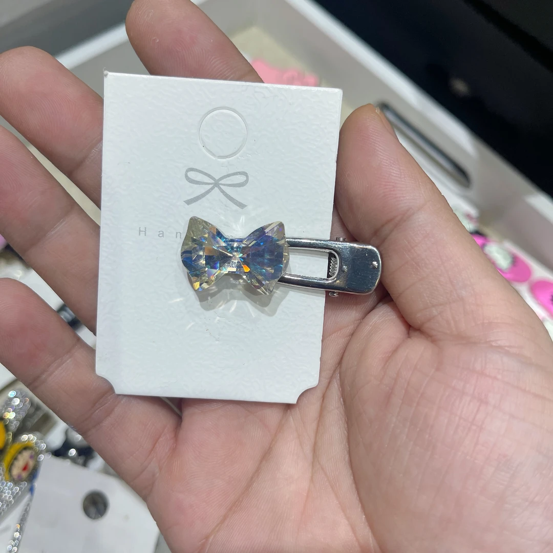 A-239亮色活彩k9钻银色小夹子