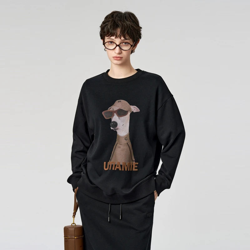 UTI黑色卫衣UK4D0194290/卡其色卫衣UK4D0195173