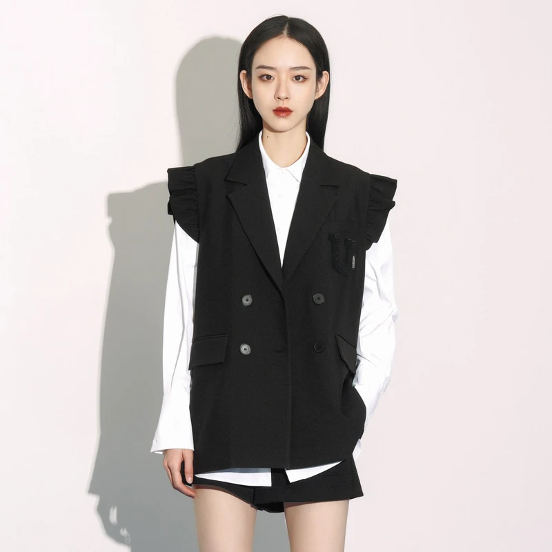 专柜新款 uti尤缇上衣甜酷风马夹外套质感黑荷叶边马甲女