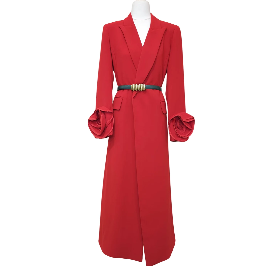 MONICA  时髦翻领袖口花朵开叉长外套