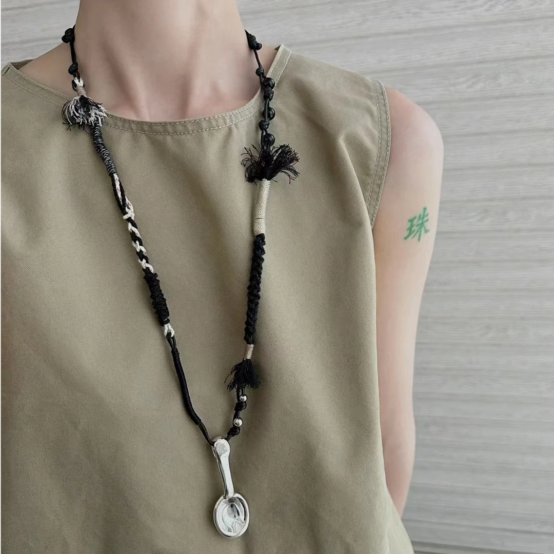 非金属布艺项链 明星博主同款小众个性手工编织设计感勺子毛衣链