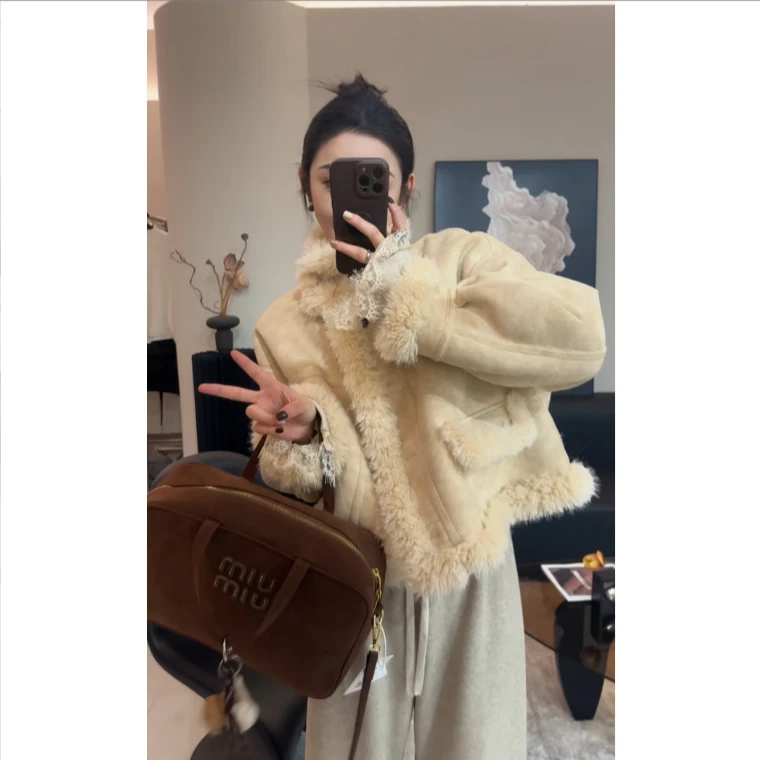 ZX539新款皮毛一体2024冬加厚毛外套女短款小个子冬季外套