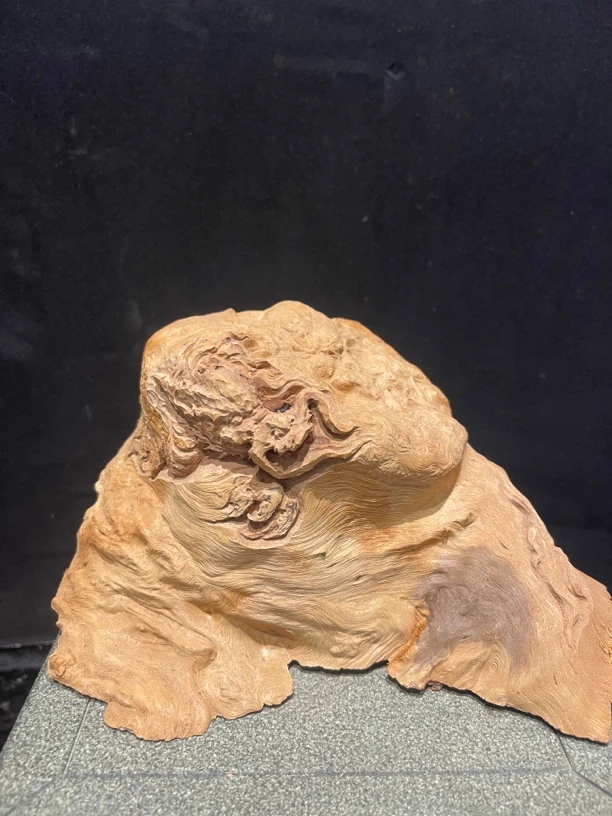 纯手工雕刻荔枝木“龙”题材半成品可定制