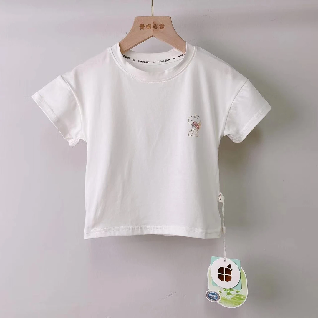 田雨田硕儿童夏季圆领短袖上衣小白T恤202301 史努比小狗
