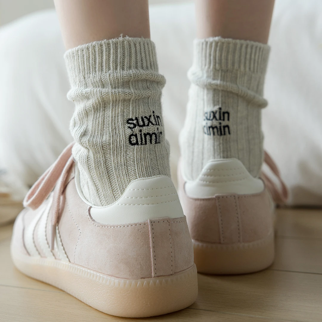 杭臻后跟字母袜子女中筒袜春秋季棉袜爆款2025新款粗线长袜堆堆袜