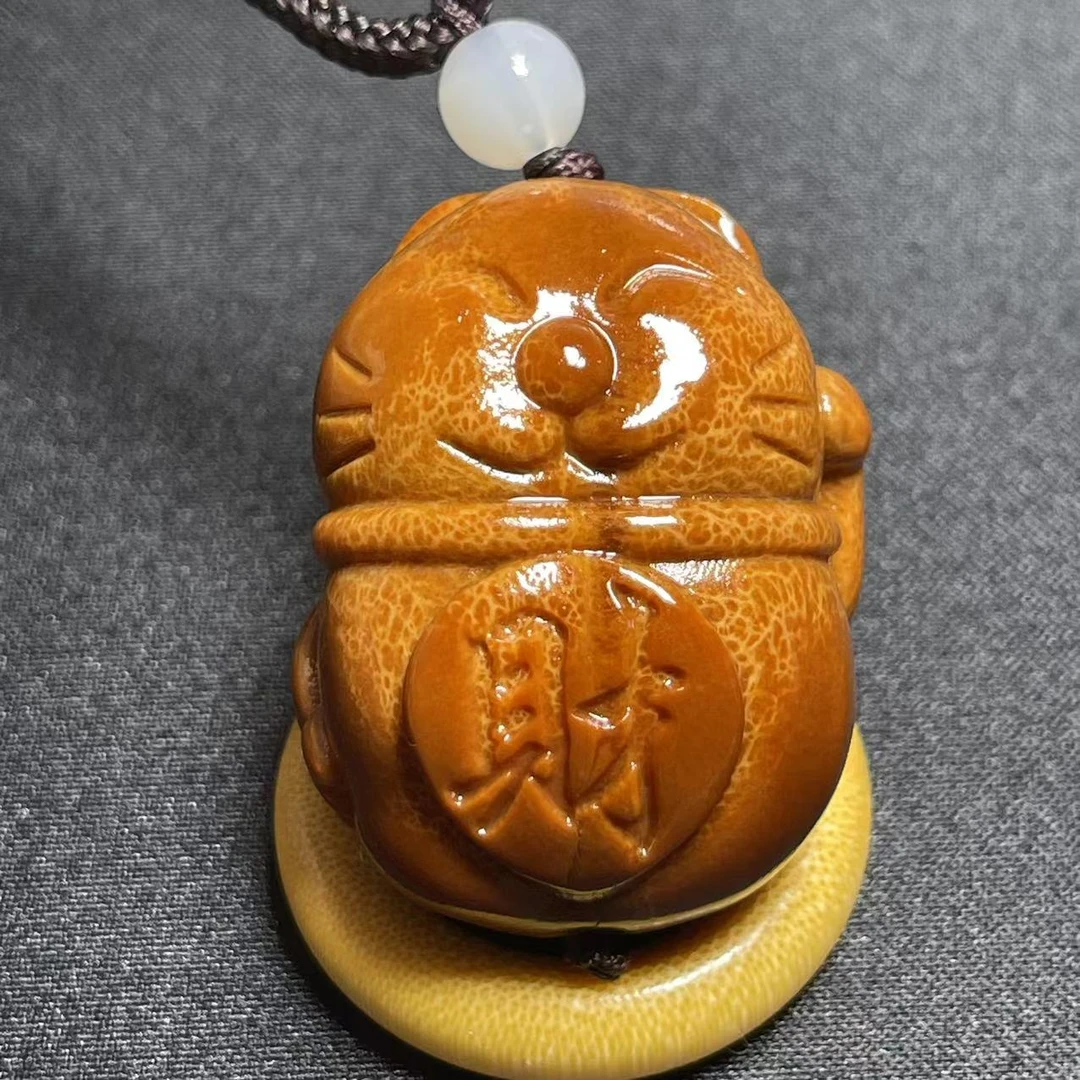 文玩探宝印尼橄榄核雕刻 手绳穿配招财猫单籽 220（无礼盒）