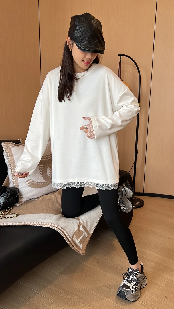 二姐的宝藏秋冬蕾丝打底时尚洋气温柔韩版气质薄绒长袖T恤#24338