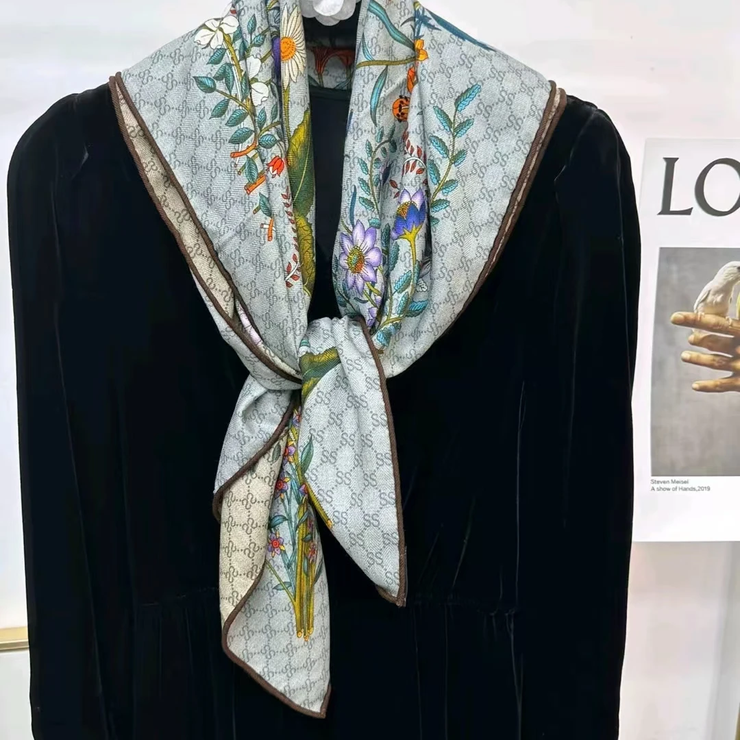 丝毛【天竺葵老花】双面双色真丝羊毛围巾90*90