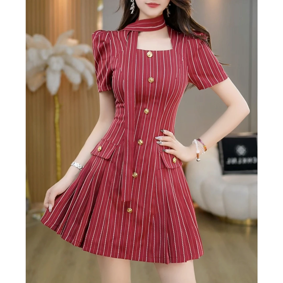 洋气时尚减龄显瘦条纹气质收腰修身短袖连衣裙 B5372