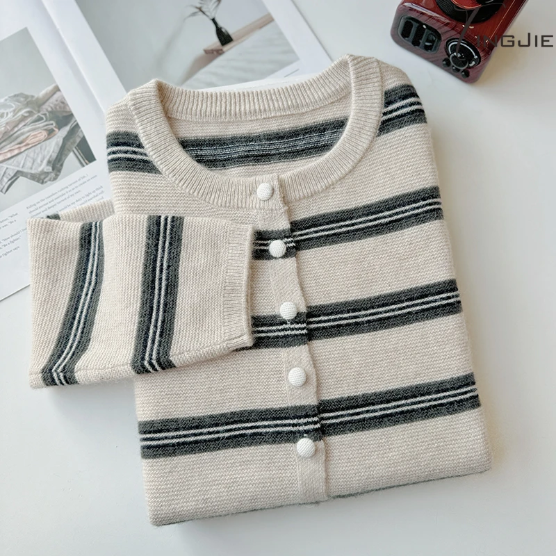 B1438长袖上衣针织毛衣上衣女