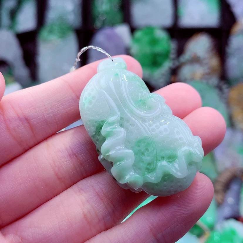 【闪购商品】翡翠颈饰未镶嵌天然