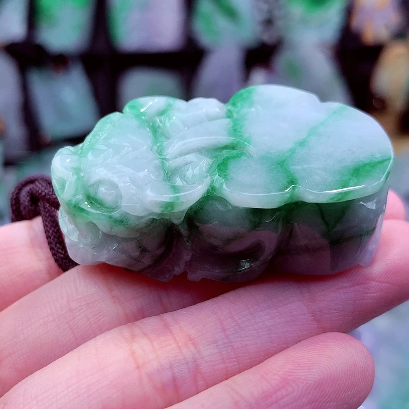 【闪购商品】翡翠颈饰未镶嵌天然