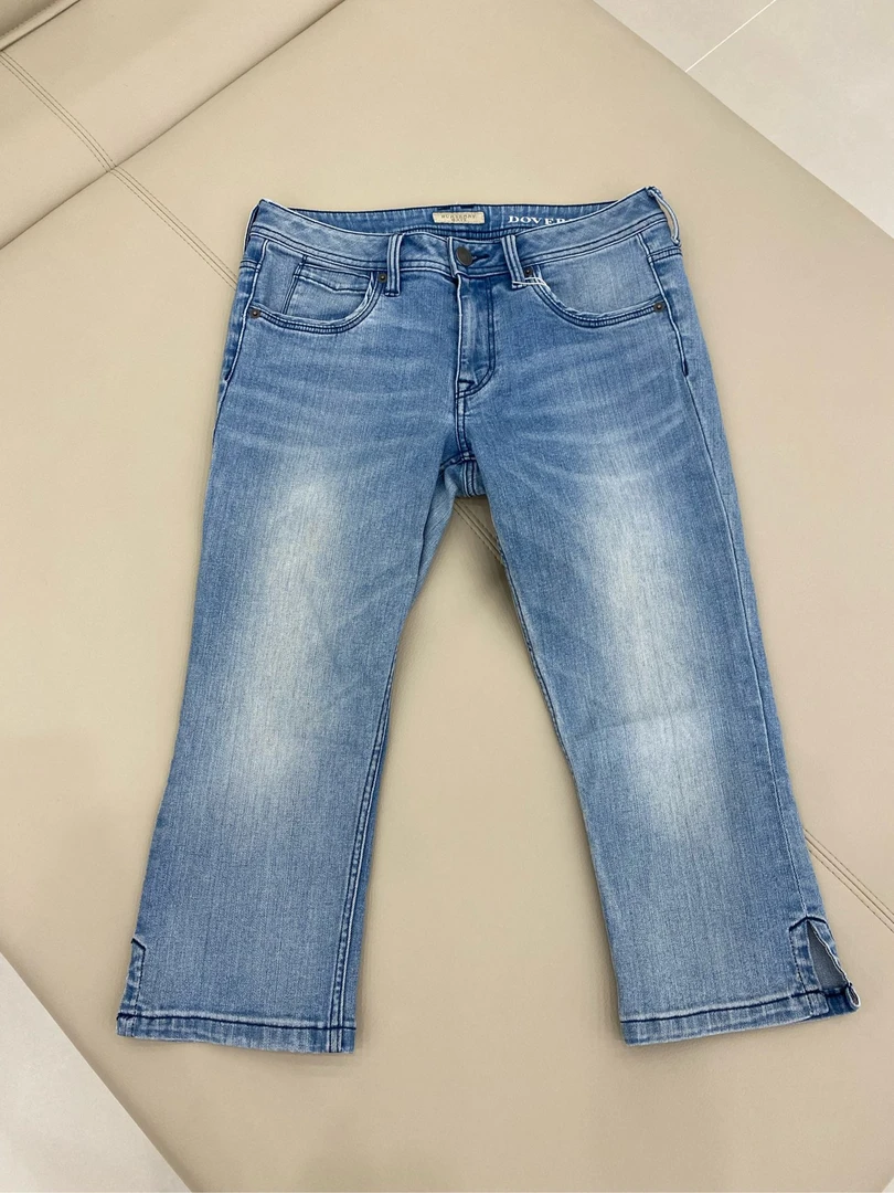 95新 BURBERRY/博柏利 巴宝莉 七分牛仔裤 女款 28码 已清洗干净