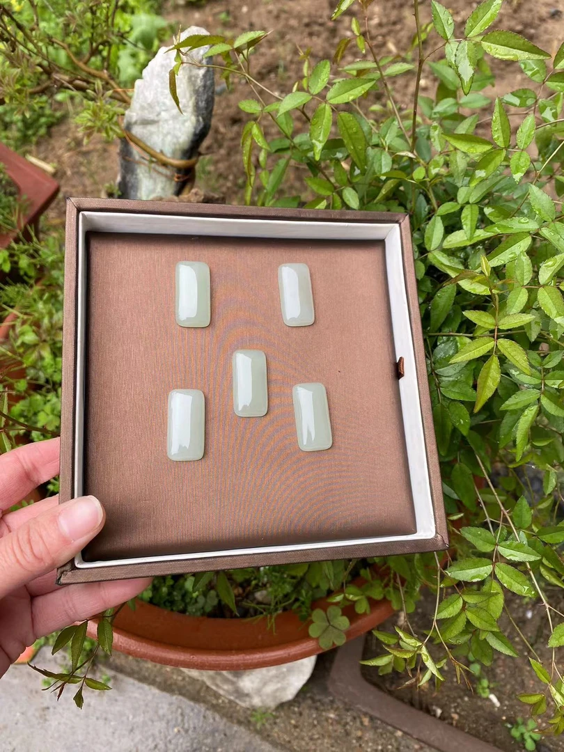 天然和田玉 小平安无事牌吊坠（多样性发货拍一发一）