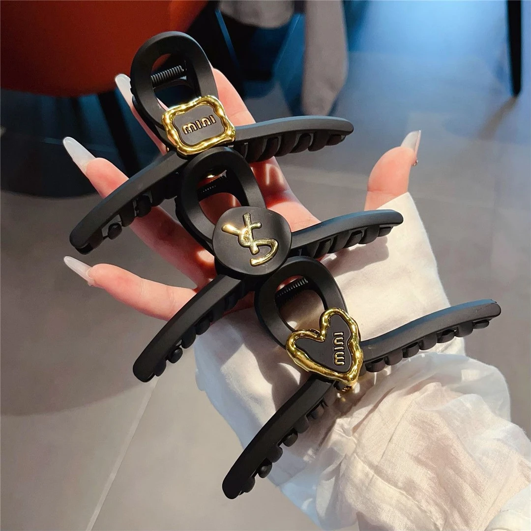 东大门磨砂抓夹新款盘发鲨鱼夹子发夹后脑勺发抓头饰发卡马尾发夹