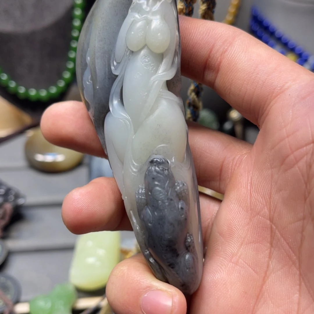 【闪购商品】定制和田玉手把，财色兼收未镶嵌苍****空