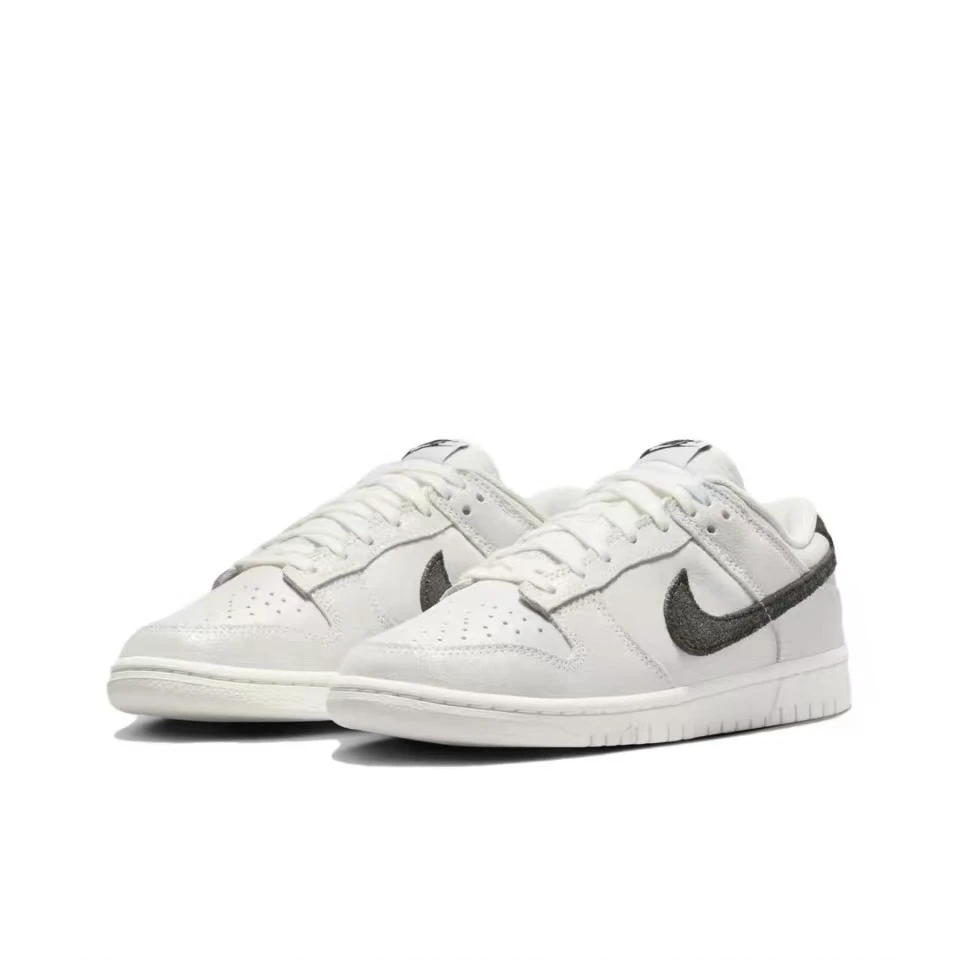 NIKE/耐克耐克DUNKLow女子休闲运动板鞋复古拼接低帮HQ3502100
