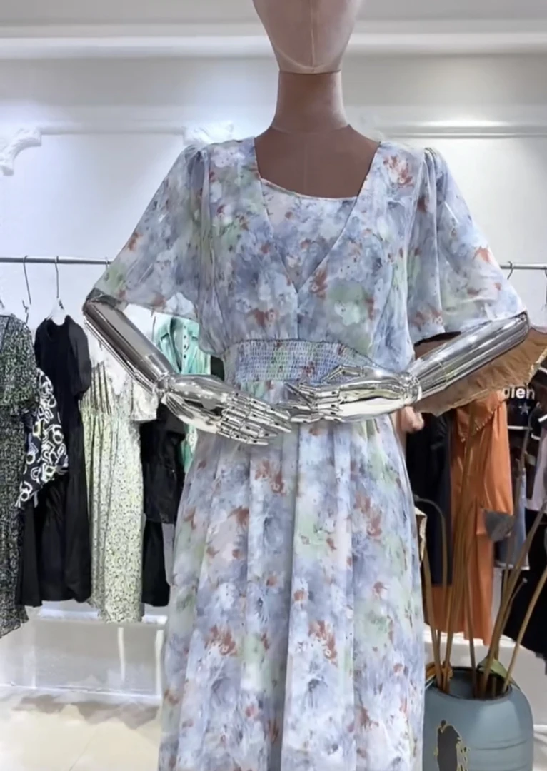 大美女半袖，默认微瑕