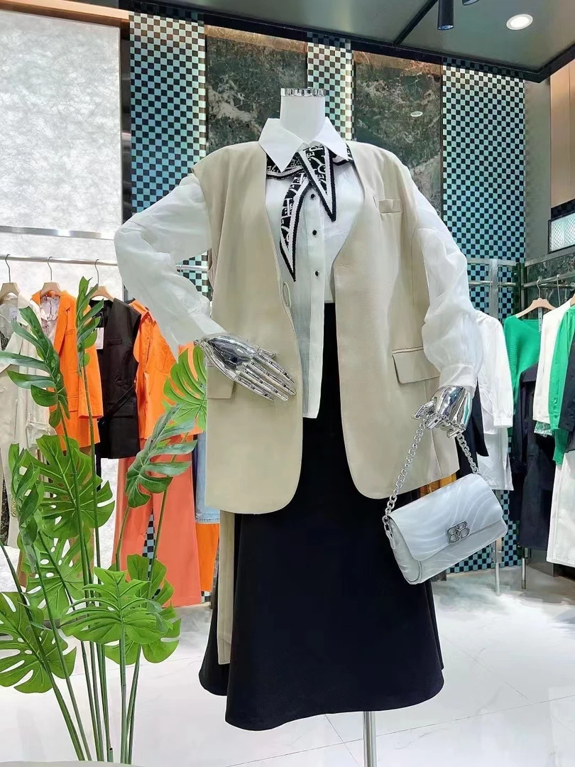 大美女半袖，默认微瑕