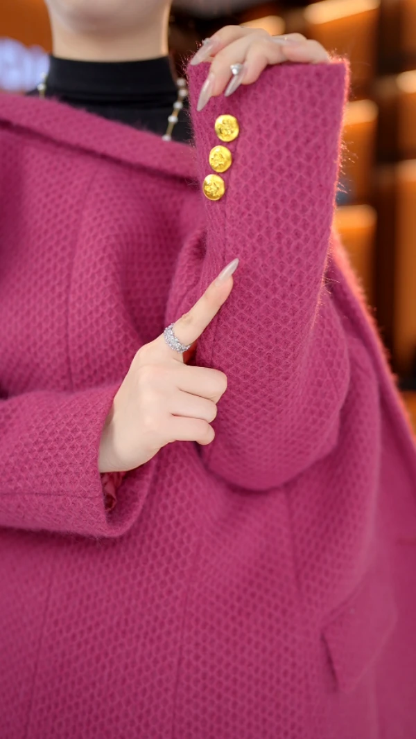 重磅推出杭州2024秋冬法式修身毛呢外套ZF-W005