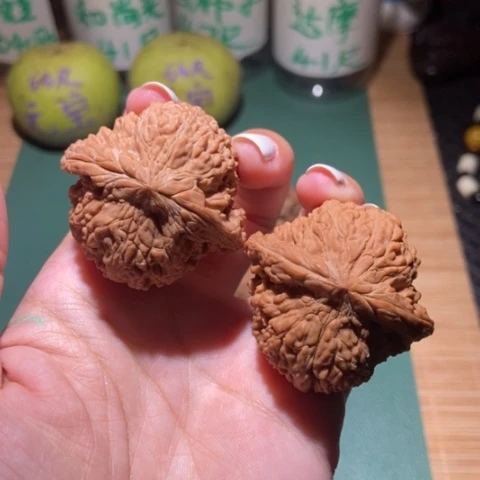 文玩核桃吊坠满天星