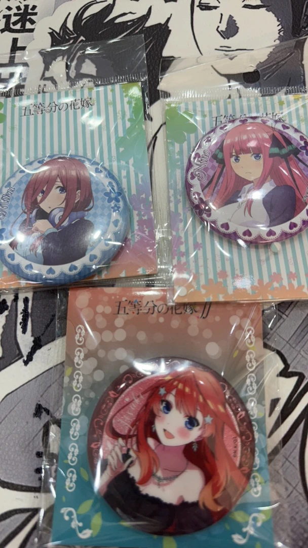 正版五等分吧唧徽章