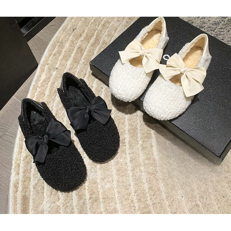冬款网红毛毛鞋女秋冬新款懒人一脚蹬加绒豆豆鞋防滑保暖女暖