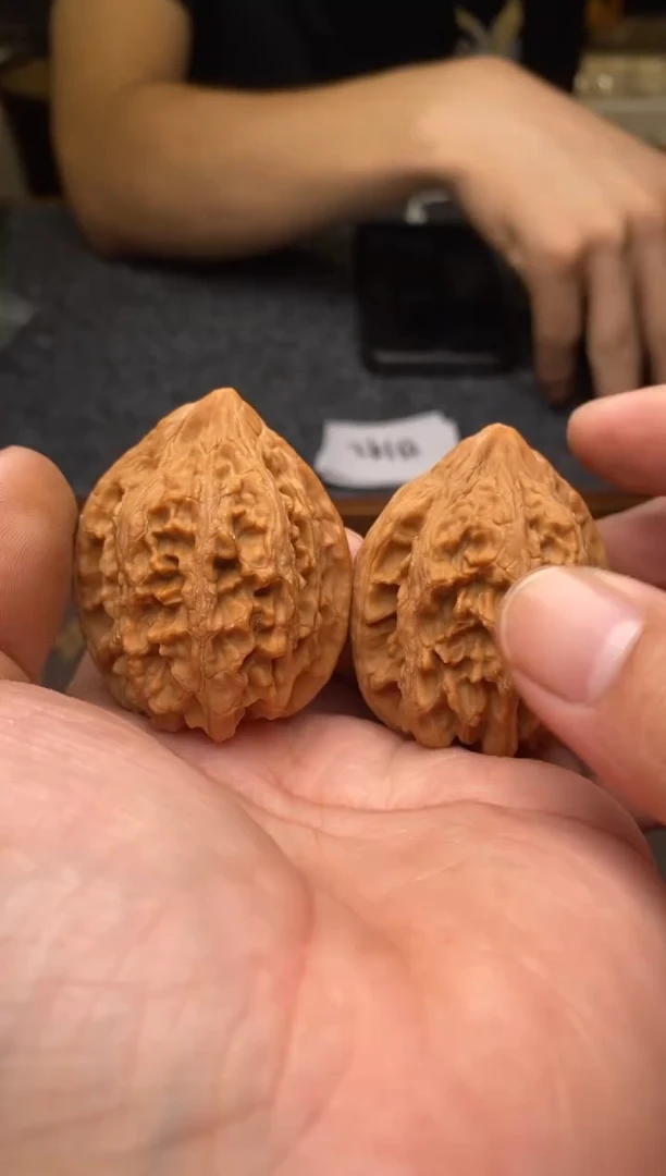 【闪购商品】桃核把件B191号42尺大沽石