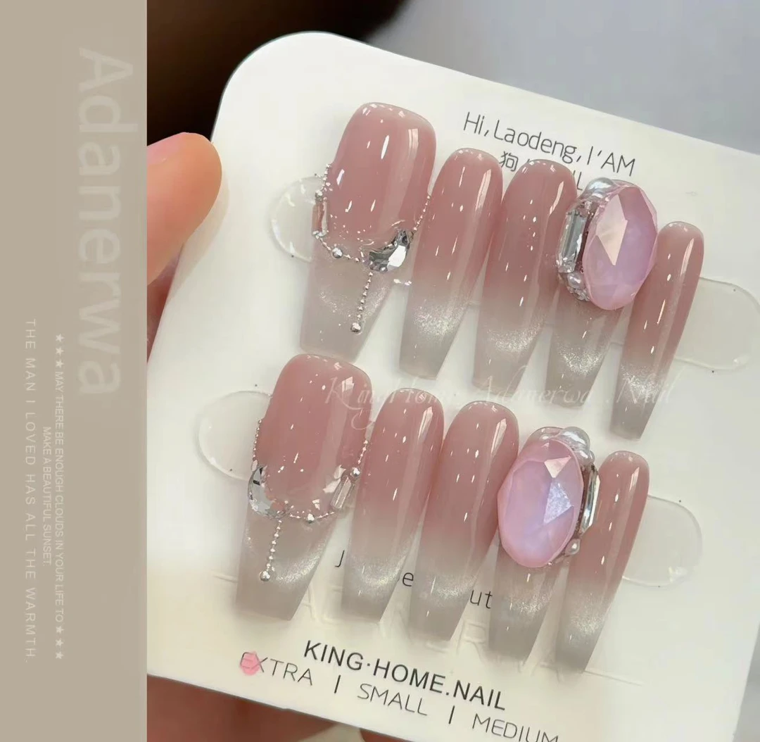 【粉咕噜】BB43甲片美少女冰透甜美穿戴甲手工指尖卸甲片纯欲风粉嫩