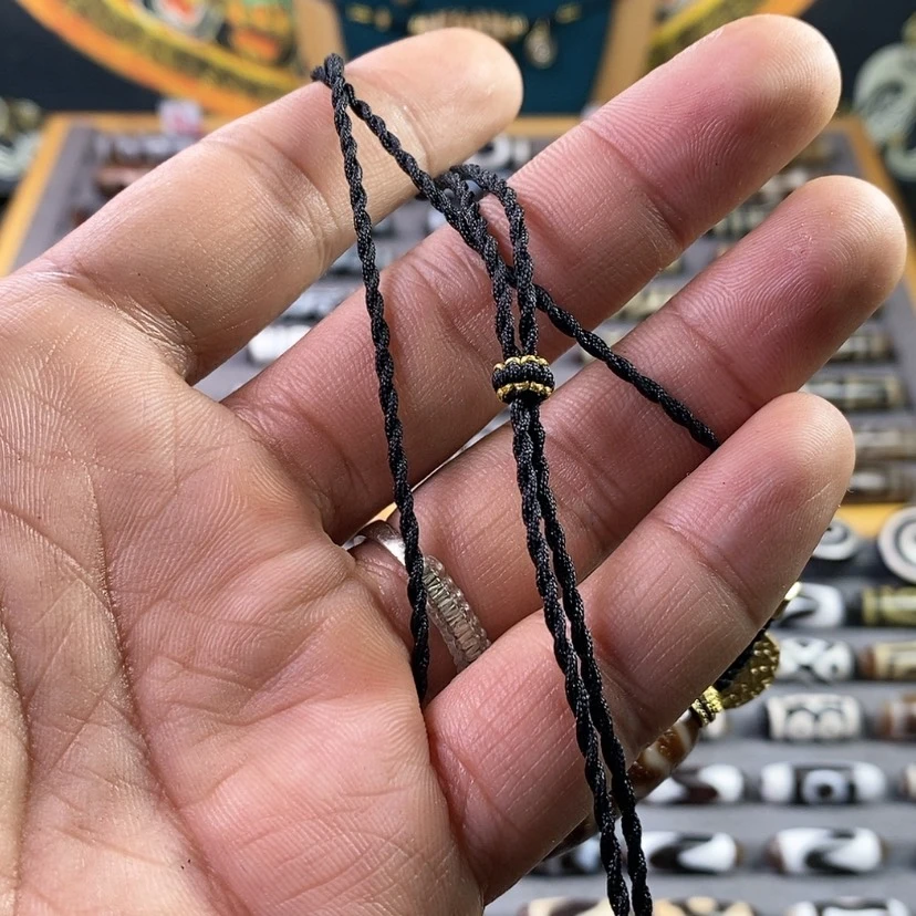 【闪购商品】玛瑙/玉髓绳未镶嵌太**.