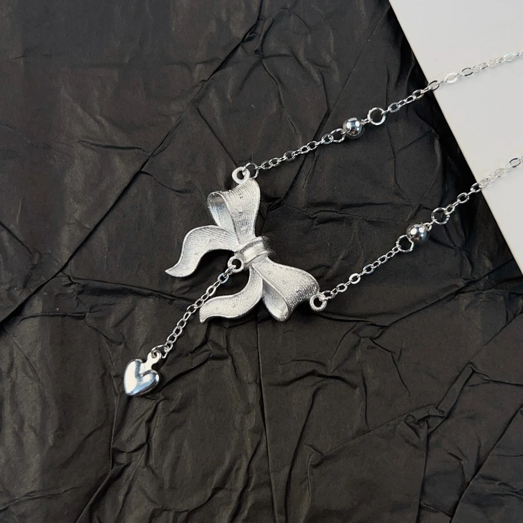足银银制品 简约高奢感白富美蝴蝶结银吊坠百搭时尚锁骨链毛衣链